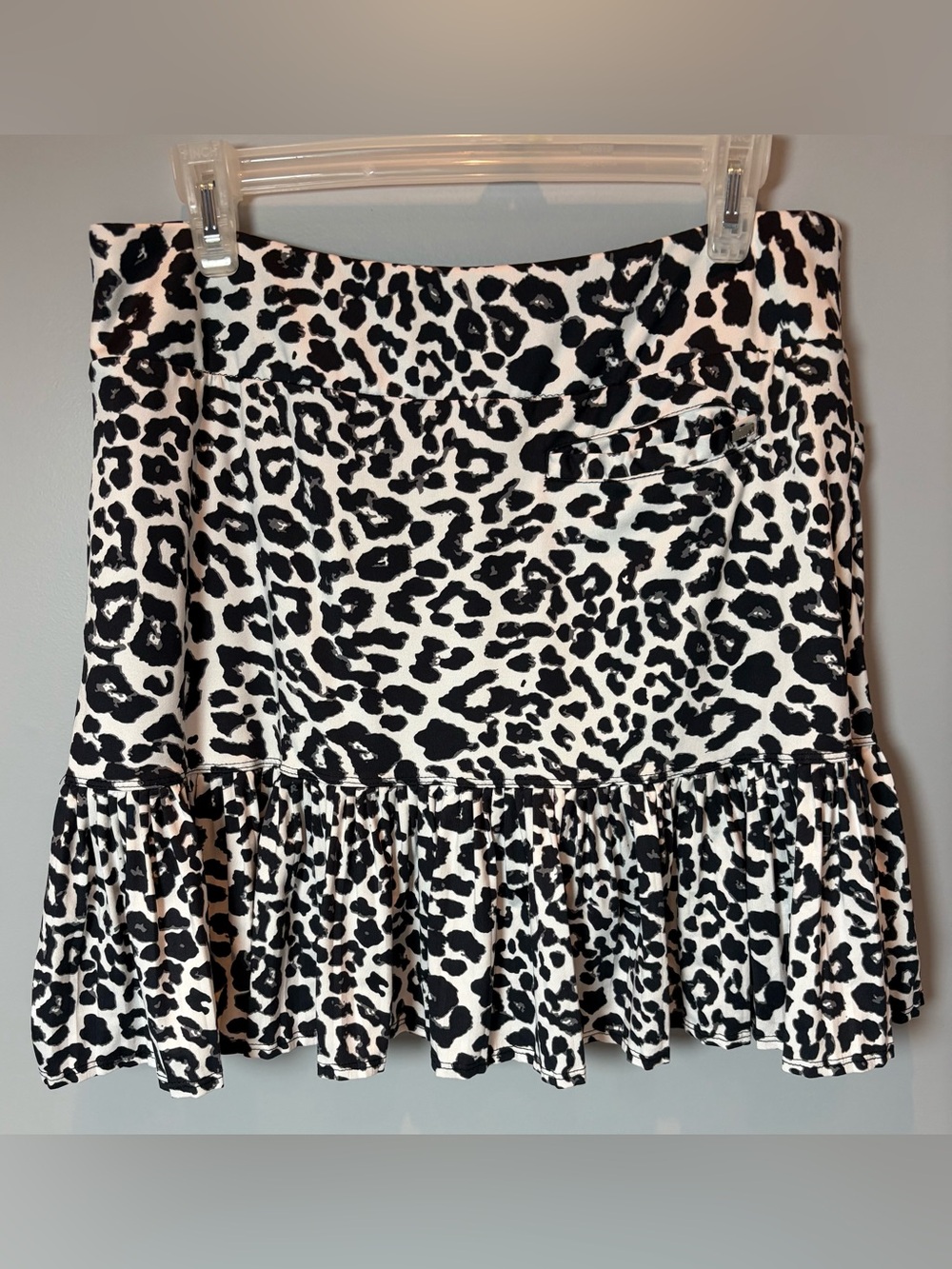 Tail Black and White Leopard Print Skort - Picture 4 of 10